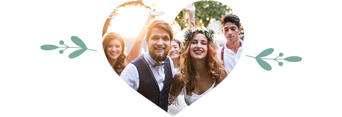 Photo d'un couple de jeunes mariés